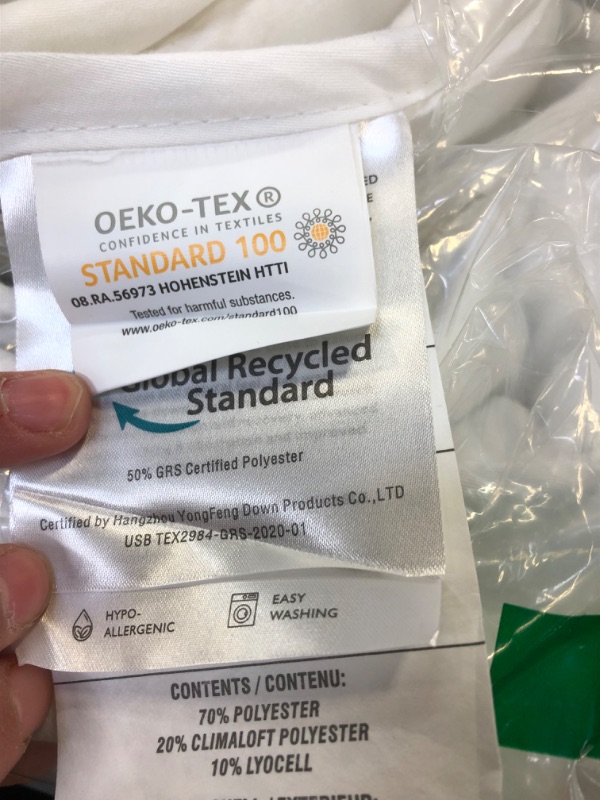 Photo 1 of WHITE COMFERTOR 90 X 90 INCH USED