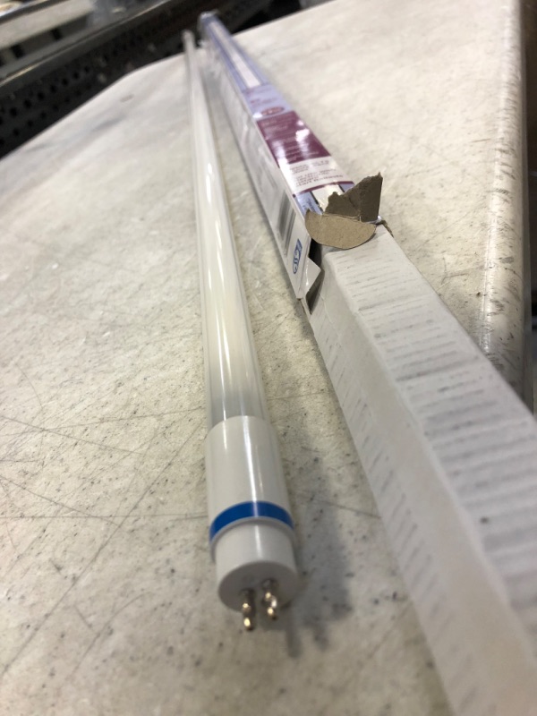 Photo 1 of Philips 54-Watt Equivalent 46in. Linear T5 InstantFit LED Tube Light Bulb Daylight (5000K)
