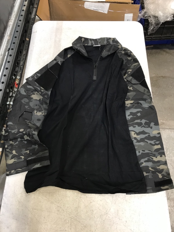 Photo 1 of Generic Camouflage Tactical Shirt and Pants Set. 2XL