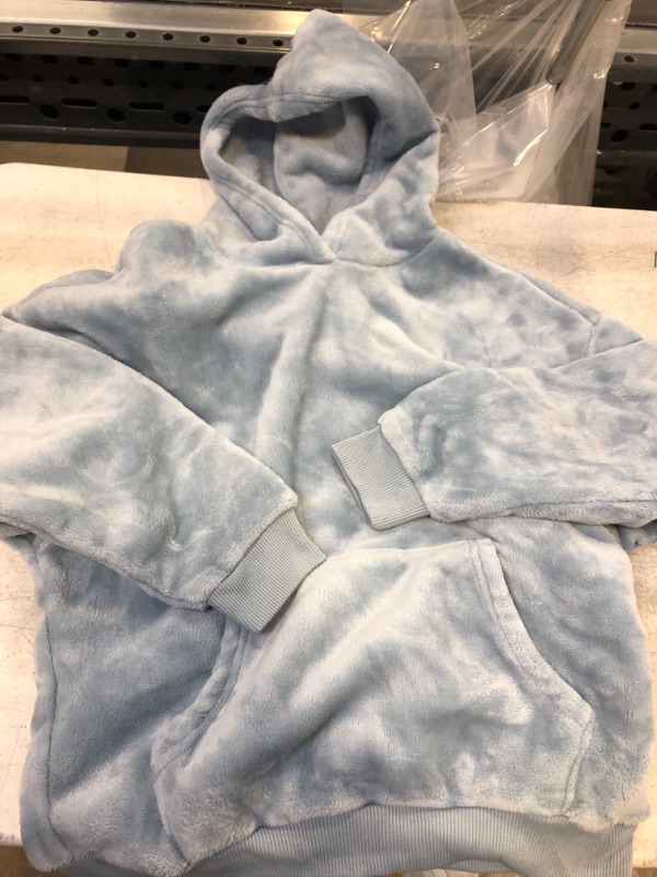 Photo 1 of fuzzy sweater blue kids xl minor dirty due to exposure 