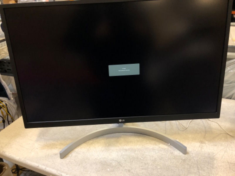 Photo 4 of LG 27UL500-W 27-Inch UHD (3840 x 2160) IPS Monitor with Radeon Freesync Technology and HDR10, White [ missing 2 screws to connect stand to monitor ]
