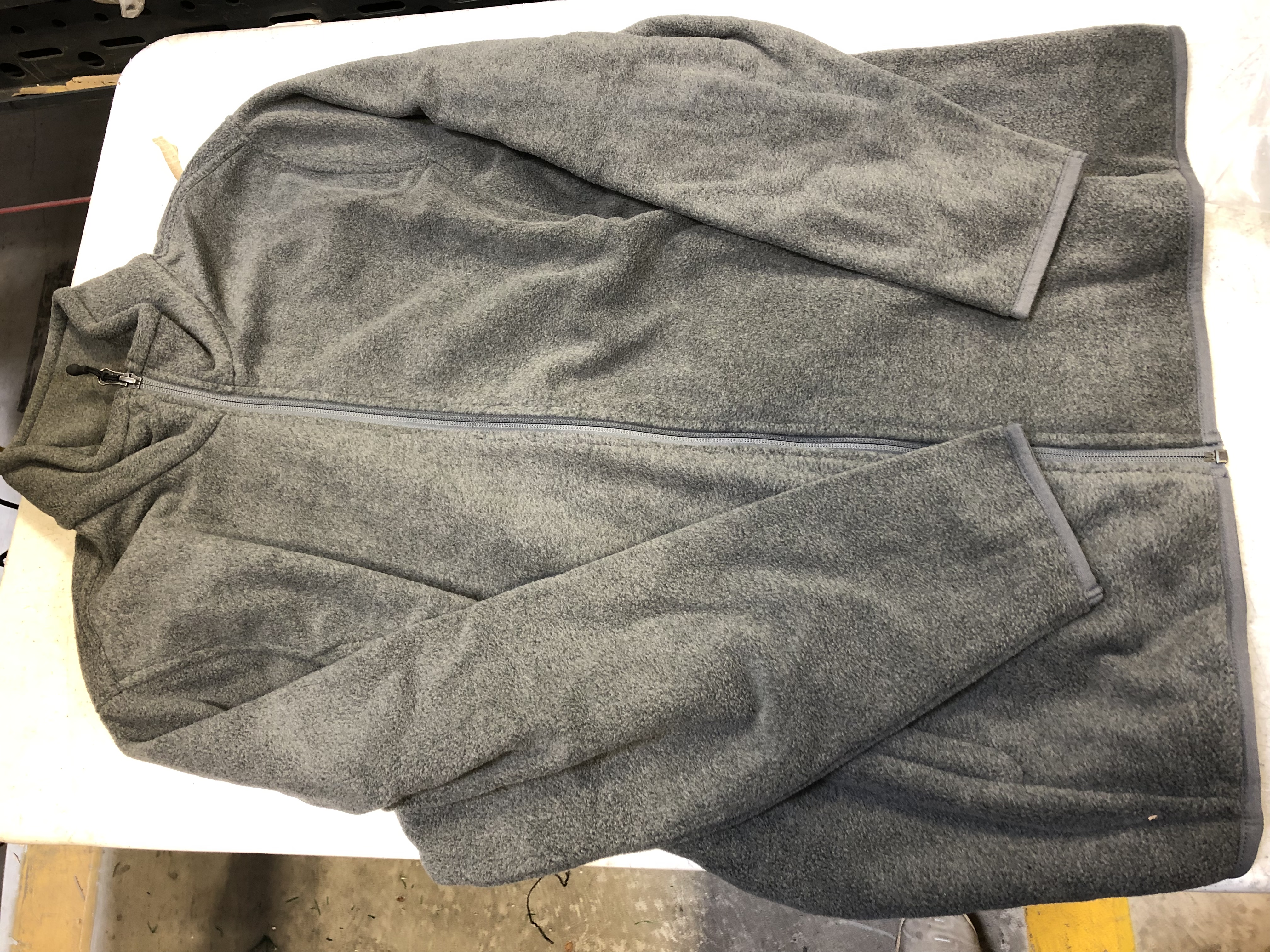 Photo 2 of Amazon Essentials Women's Plus Size Full-Zip Polar Fleece Jacket, Charcoal Heather, 1X
