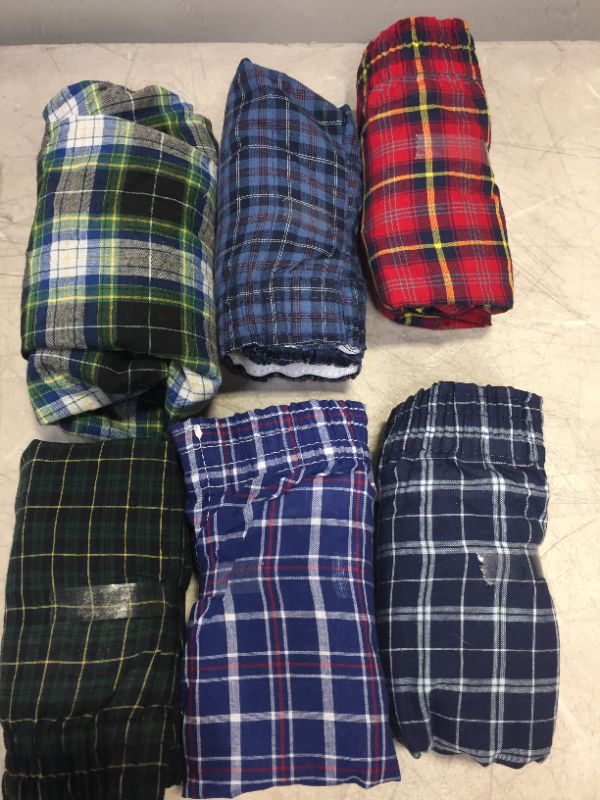 Photo 1 of  Fruit of the Loom Men's Woven Tartan Plaid Boxers, Extended Sizes, 6 Pack SIZE 3XL