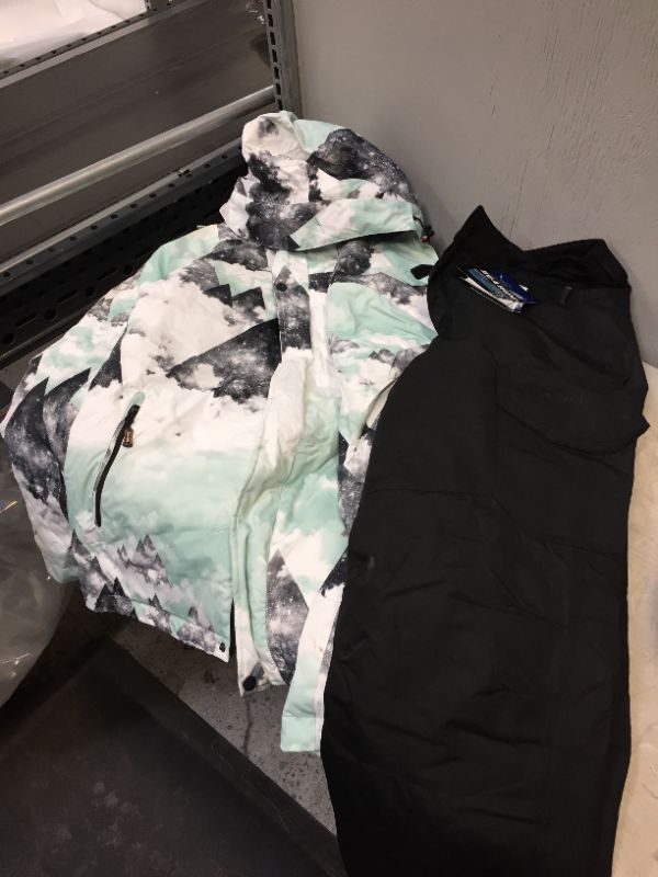 Photo 1 of SEA RIPE WINTER GEAR OUFIT BLACK PANTS AND BLUE/BLACK/WHITE JACKET 
SIZE LARGE