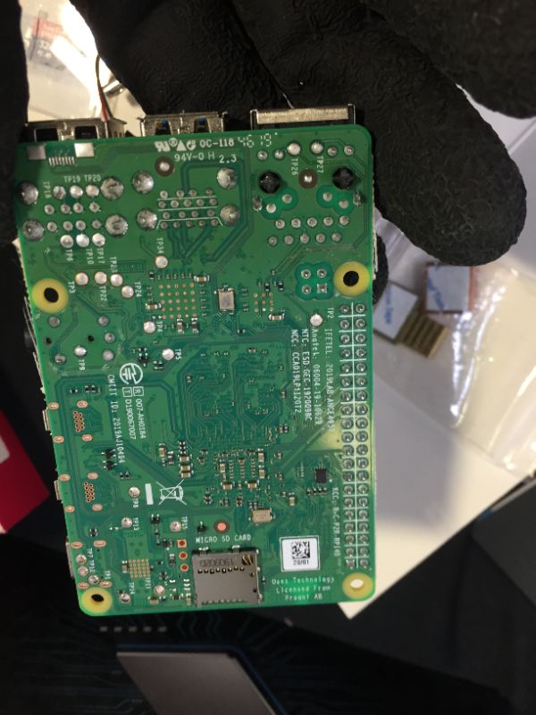 Photo 1 of Raspberry Pi 4 4GB RAM Board + 64GB Micro SD Card Complete Starter Kit
