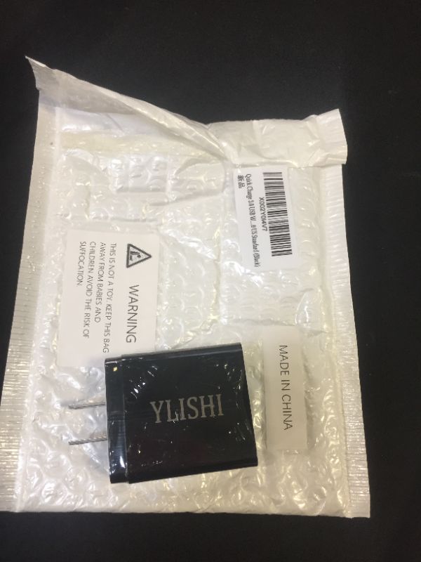 Photo 1 of YLISHI QUICK CHARGE 3.0 USB STANDARD BLACK ----PACK OF 4
