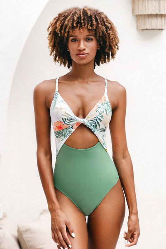 Photo 2 of CUPSHE Willow Tropical Twist Colorblock One Piece Swimsuit. Large
