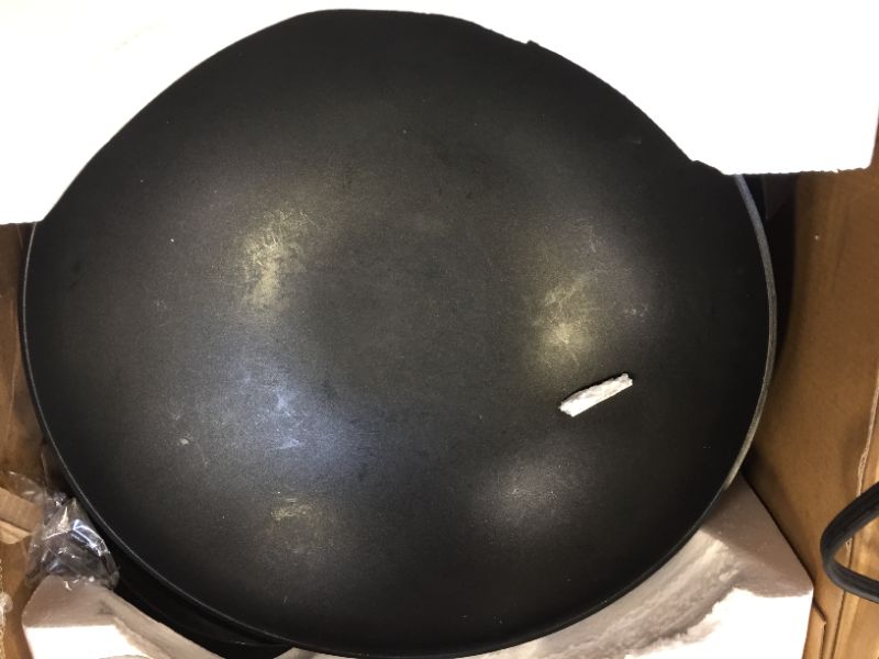 Photo 2 of Aroma AEW-306 5 Quart Electric Wok