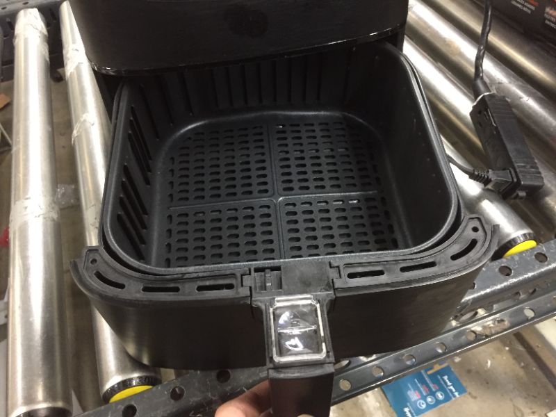 Photo 3 of Cosori Air Fryer,Max XL 5.8 Quart,1700-Watt Electric Hot Air Fryers Oven