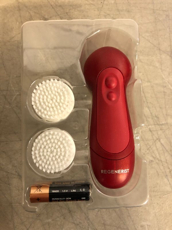 Photo 2 of Olay Regenerist Face Cleansing Device Tool and 2 Brush Heads
