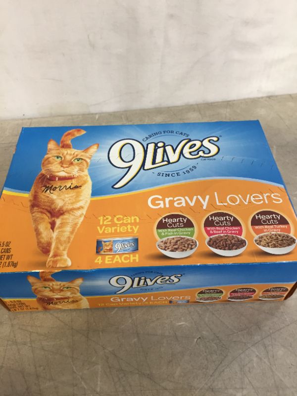 Photo 2 of 9Lives Variety Pack Favorites Wet Cat Food, 5.5 Ounce Cans --- EXP 03/05/2022
