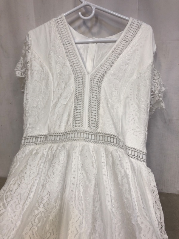 Photo 2 of WOMEN'S WHITE LONG LACE DRESS WITH BACK ZIPPER, SIZE XL 