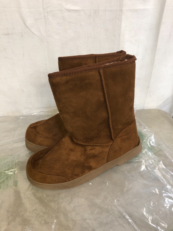 Photo 3 of MEN'S WINTER BOOTS, SIZE 9/10