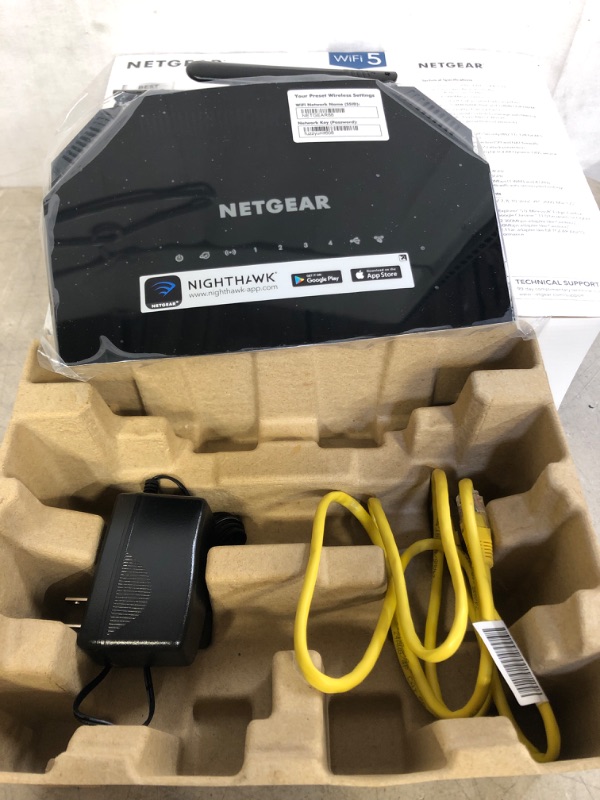 Photo 4 of NETGEAR WiFi Router (R6230) - AC1200 Dual Band Wireless Speed (up to 1200 Mbps) | Up to 1200 sq ft Coverage & 20 Devices | 4 x 1G Ethernet and 1 x 2.0 USB ports
