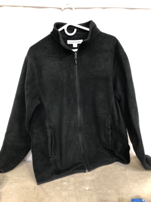 Photo 1 of MEN'S AMAZON BRAND FLEECE JACKET SIZE L