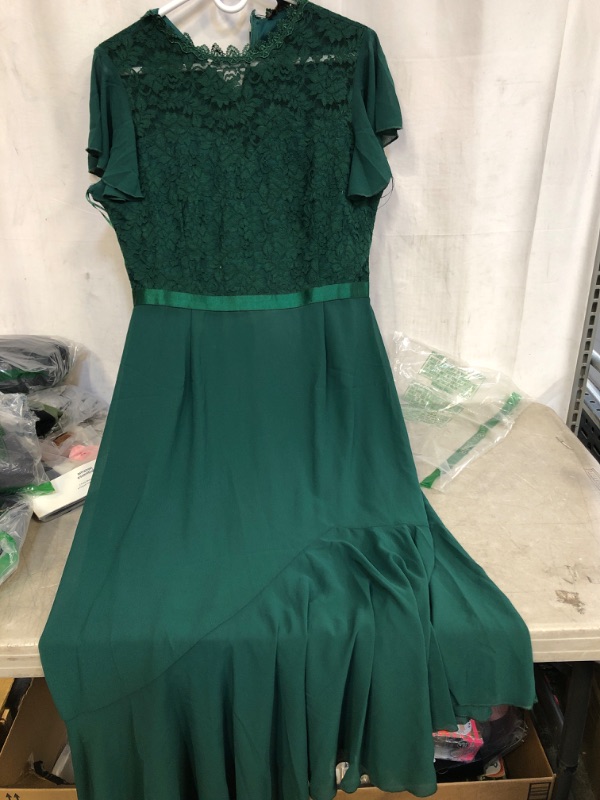 Photo 1 of GREEN miusol dresses for women SIZE XL 