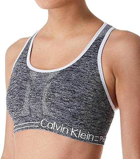 Photo 1 of Calvin Klein Women's Performance Moisture Wicking Medium Impact Reversible Seamless Sports Bra
SIZE M 