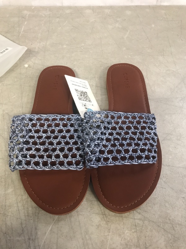 Photo 1 of CUPSHE WOMEN'S SANDALS, SIZE UNKNOWN