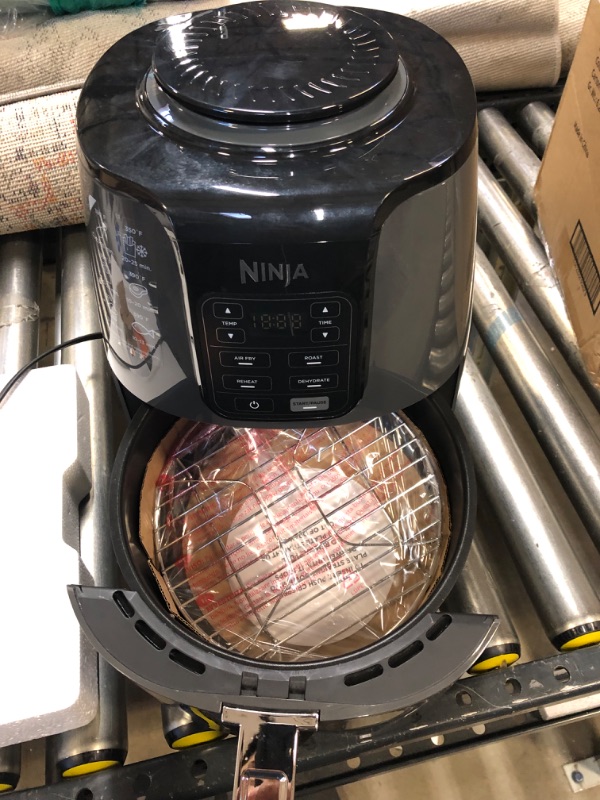 Photo 1 of Ninja® Air Fryer
** NON-FUNCTIONAL **