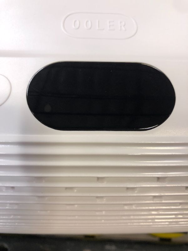 Photo 2 of  ChiliSleep - OOLER Cooling & Heating Mattress Pad (Half King - 80" L x 38" W)