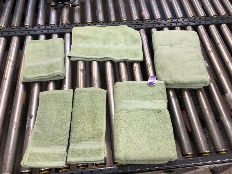 Photo 1 of 6 pcs pistachio green towel set 