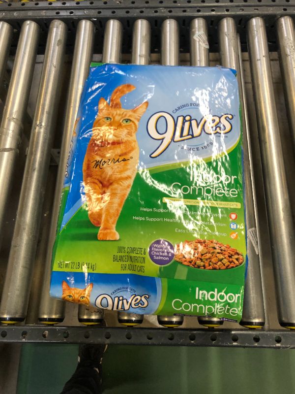 Photo 3 of 9Lives Indoor Complete Dry Cat Food, 12 Pound Bag EXp 11/11/21