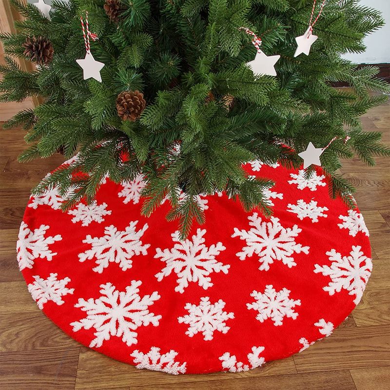 Photo 1 of Yolife Large Christmas Tree Skirt 48 inch Luxury Red Cotton Velvet Tree Skirt Christmas Party Home Decorations with White Snowflake Design for 6FT 7FT 8FT 9FT Xmas Tree 2 pack 
