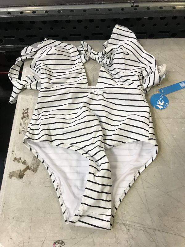 Photo 2 of CUPSHE White And Black Stripe Ruffle One Piece Swimsuit---SMALL---
