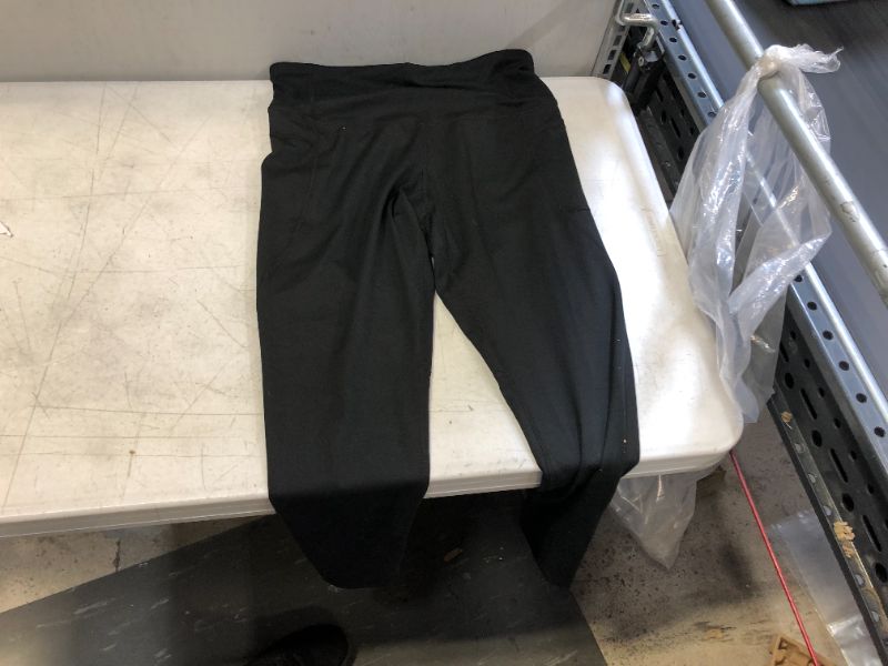 Photo 1 of C9 Champion women's leggings with pockets 