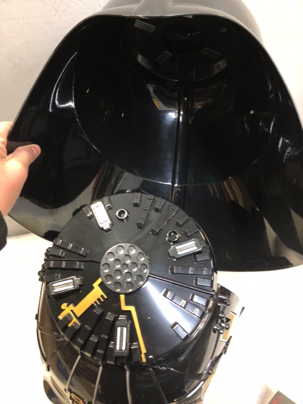 Photo 6 of Star Wars The Black Series Darth Vader Premium Electronic Helmet
