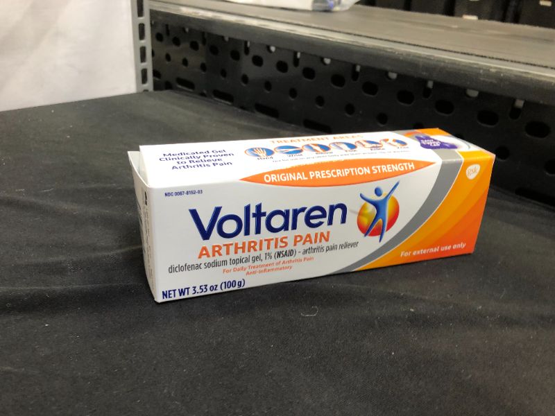 Photo 1 of Voltaren Diclofenac Sodium Topical Arthritis Pain Relief Gel Tube EXP 11/2023
