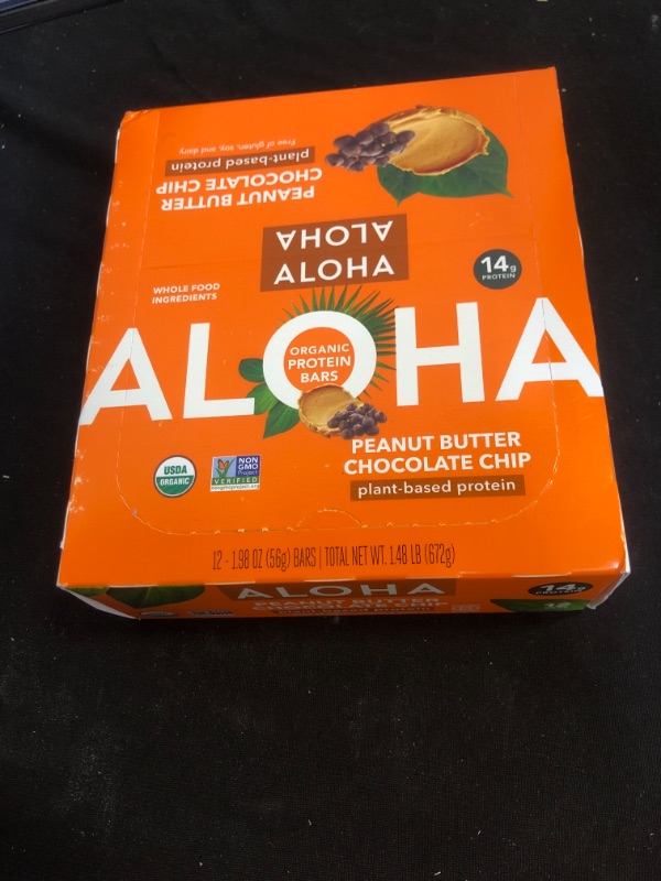 Photo 2 of ALOHA Organic Plant Based Protein Bars |Peanut Butter Chocolate Chip | 12 Count, 1.98oz Bars | Vegan, Low Sugar, Gluten Free, Paleo, Low Carb, Non-GMO, Stevia Free, Soy Free, No Sugar Alcohols
EXP - AUG - 2022 