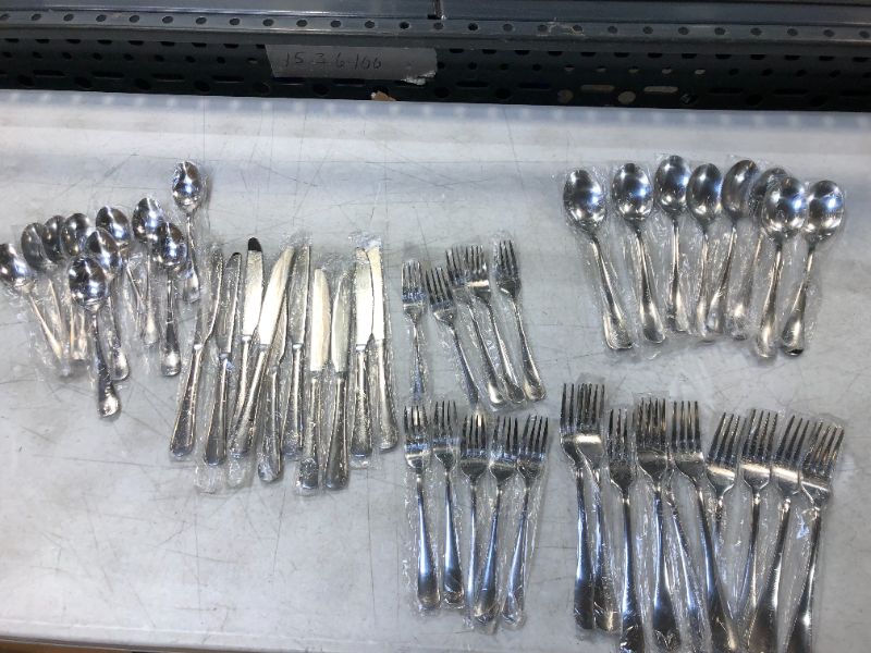 Photo 1 of 48 Pcs Silverware set