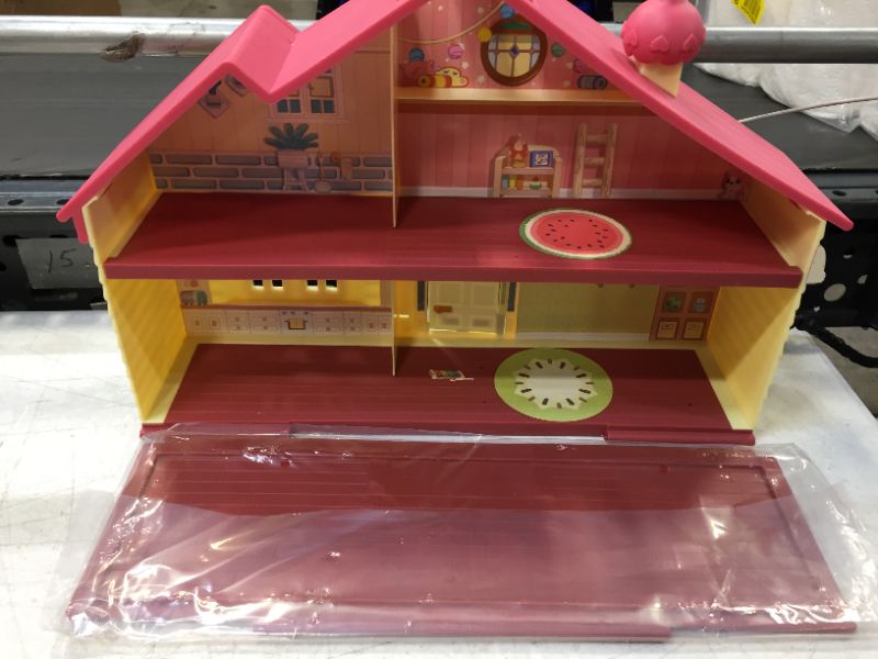 Photo 3 of Bluey Mega Bundle Home, BBQ Playset, and 4 Figures | Amazon Exclusive
