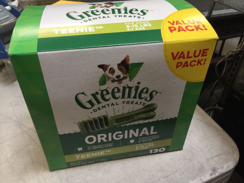 Photo 2 of Greenies Original Teenie Natural Dental Dog Treats (5-15 lb. Dogs)
