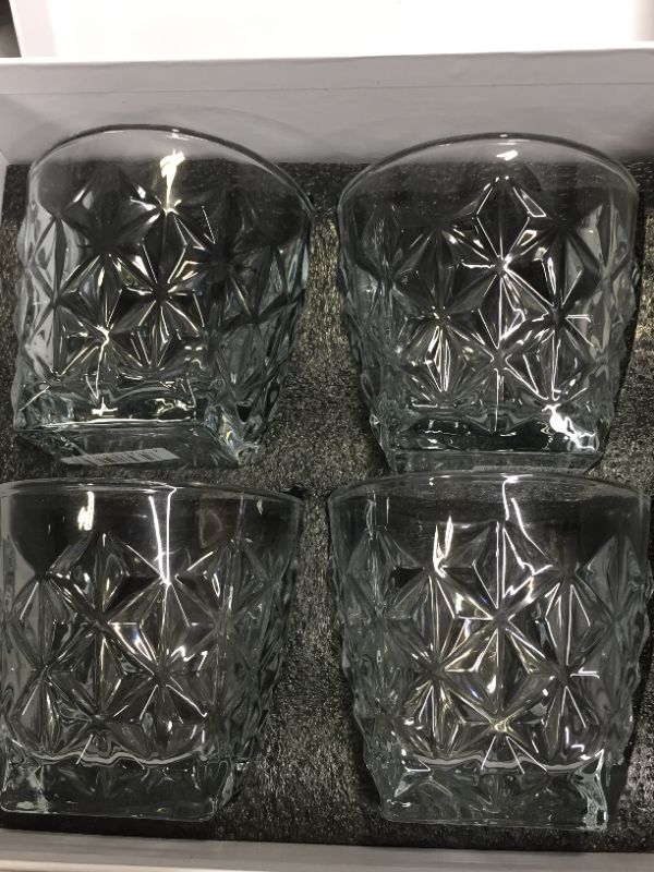 Photo 2 of Yocuby Crystal Whisky Glass Set of 4 for Men, 10 OZ Classic Rocks Glasses In Gift Box for Fatherday, Anniversary, Old Fashioned Glasses for Father Husband, Rum Glass Tumblers for Cocktails Scotch
