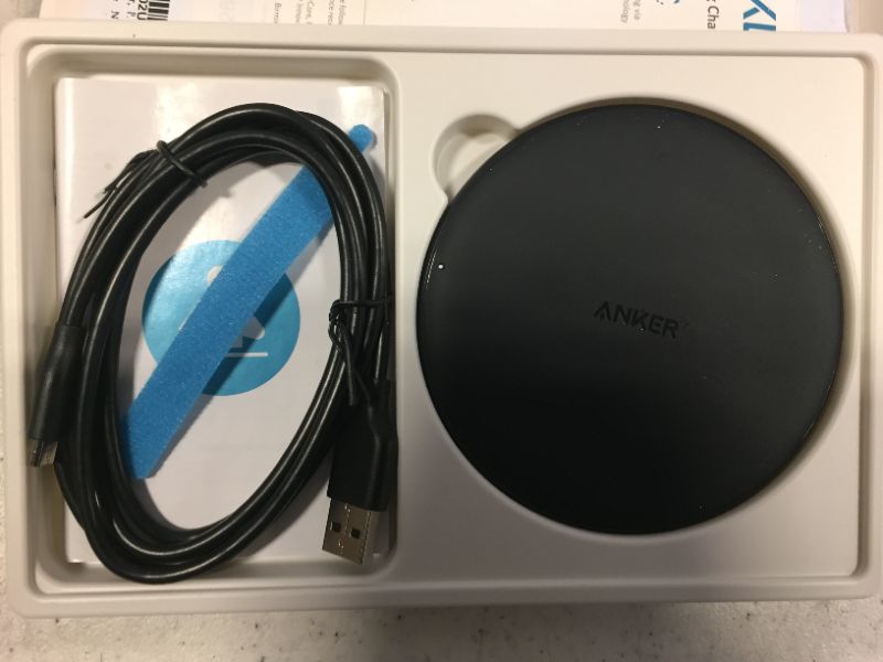 Photo 1 of ANKER Wireless charger 10 W  fast unit 