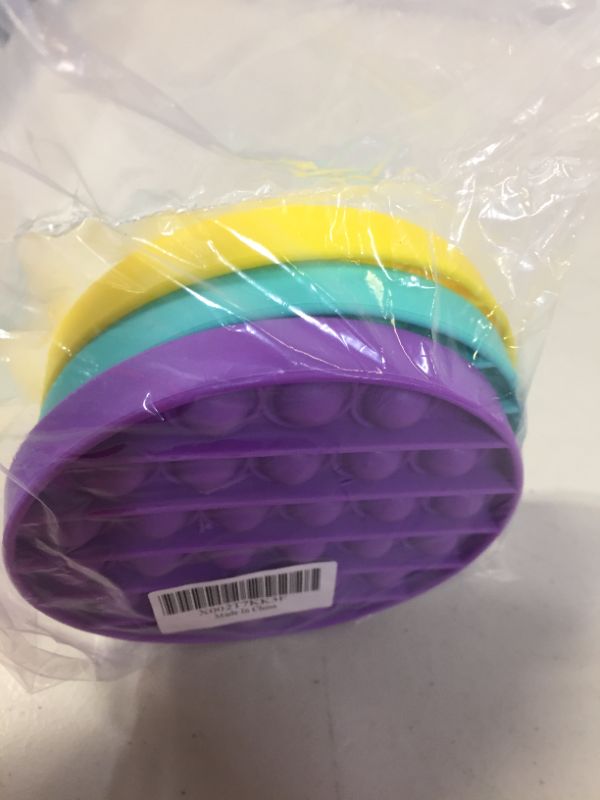 Photo 1 of 3 PIECE FIDGET POPERS