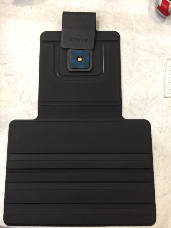 Photo 2 of Bulk - iPad 10.2 (2019-2021) (7th-9th Gen) Otterbox Black 