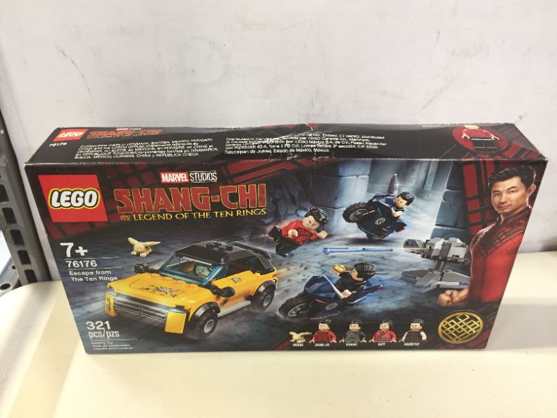 Photo 2 of LEGO Marvel Shang-Chi Escape from The Ten Rings 76176 Building Kit (321 Pieces)
