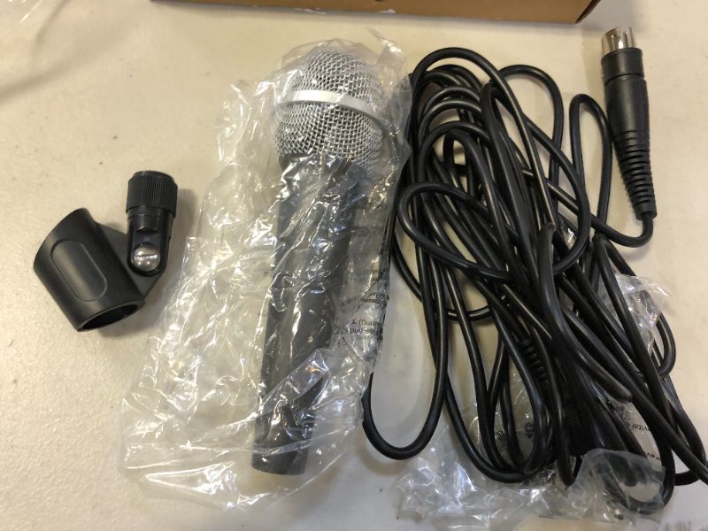 Photo 2 of Amazon Basics Dynamic Vocal Microphone – Cardioid DAMAGES TO PACKAGING 