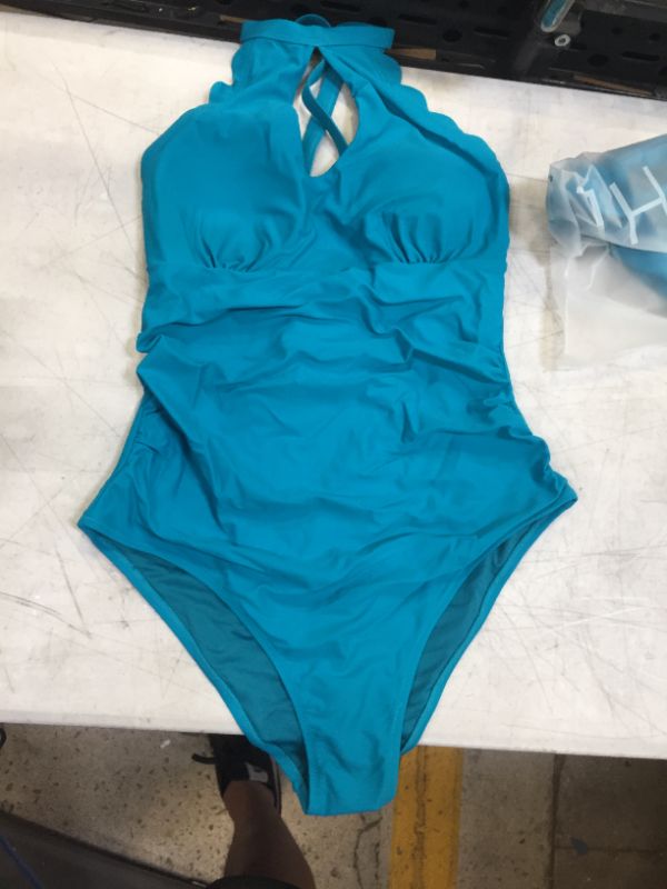 Photo 1 of Cupshe One Piece Swimsuit XL 