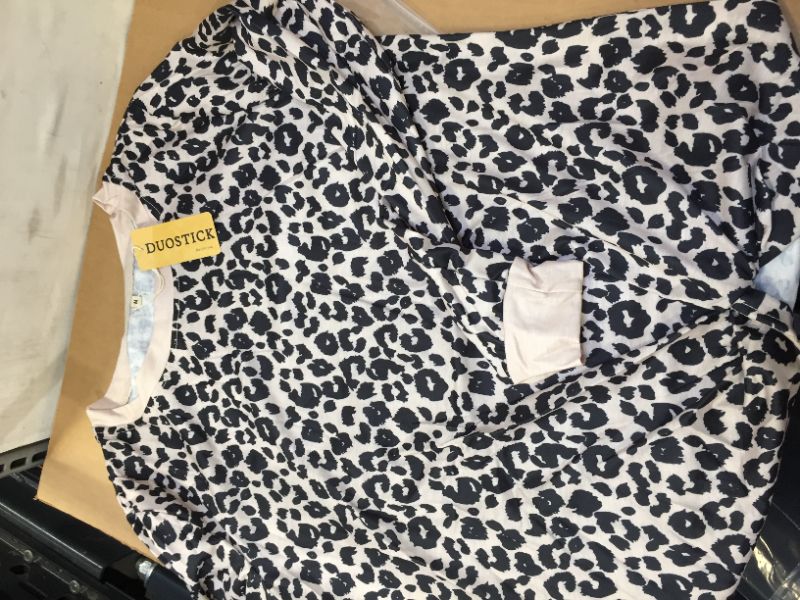 Photo 1 of Duostick Womens Long Sleeve , Leopard Print