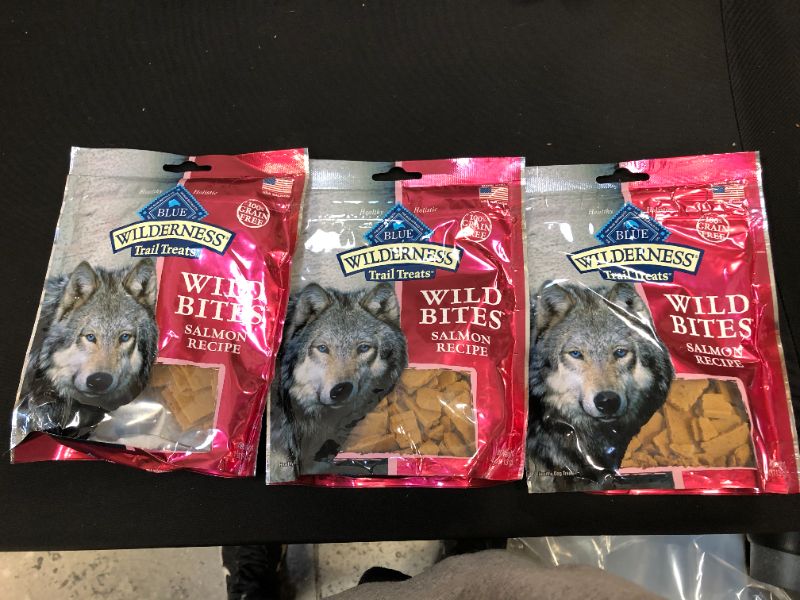 Photo 2 of 3 PACK - Blue Buffalo Wilderness Trail Treats Wild Bites Grain Free Soft-Moist Dog Treats
EXP JAN 2022