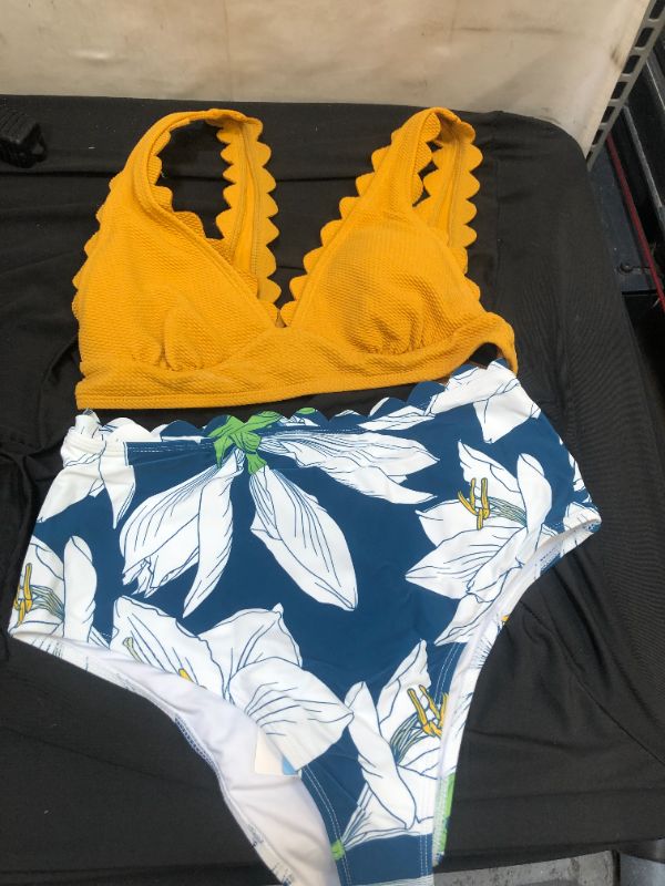 Photo 2 of CUPSHE Women's Bikini Swimsuit High Waist Floral Print Yellow V Neck Scalloped Two Piece Bathing Suit size large 