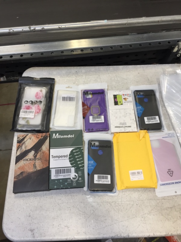 Photo 1 of 10 PK Assorted miscellaneous phone cases various models 