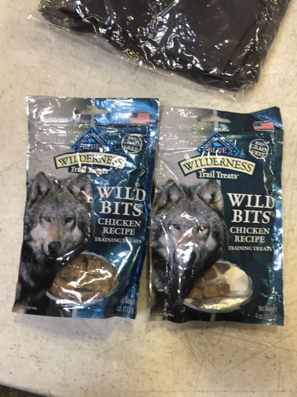 Photo 2 of 2 PK Blue Buffalo Wilderness 100% Grain-Free Wild Bits Chicken Recipe Dog Treats - 4oz EXP 10/17/21