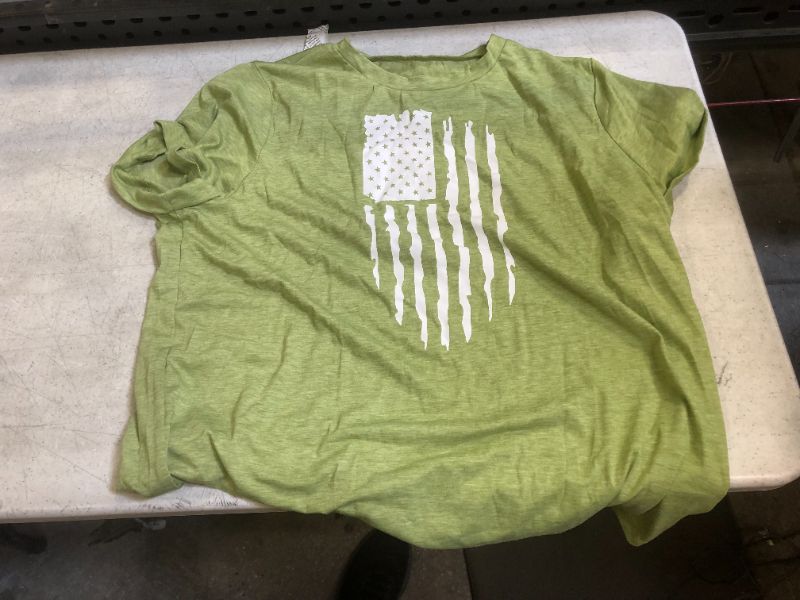 Photo 1 of generic shirt green 
