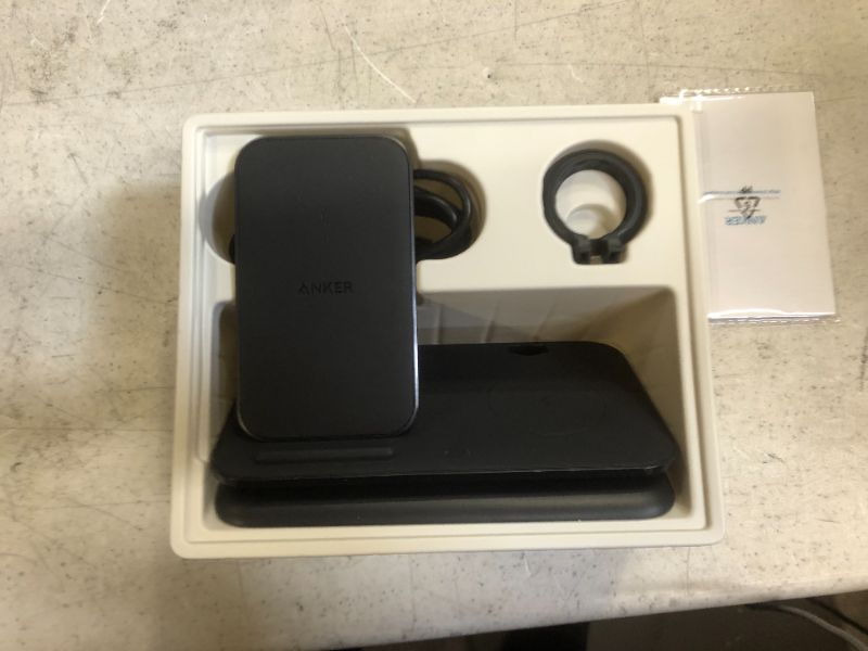 Photo 1 of Anker 3 in 1 wireless charger 