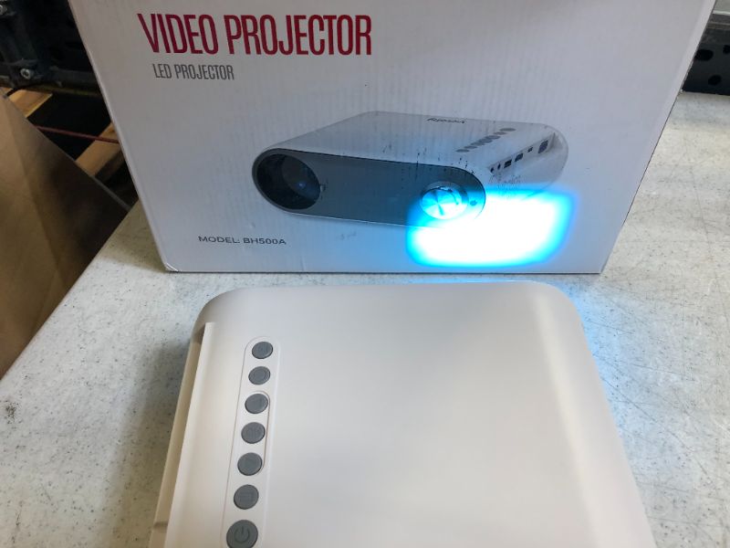 Photo 2 of VictSing Mini WiFi Projector Bluetooth, [Bag & Tripod ]2021 Portable Projector 600 LM HD 1080P Supported, Outdoor Projector Home Movie Projector
